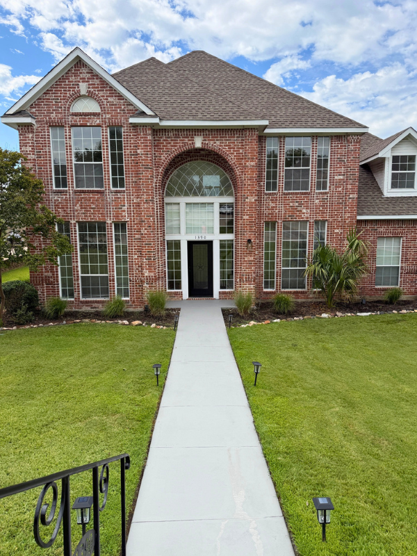 Featured Property 1390 Shores Blvd, Rockwall, TX